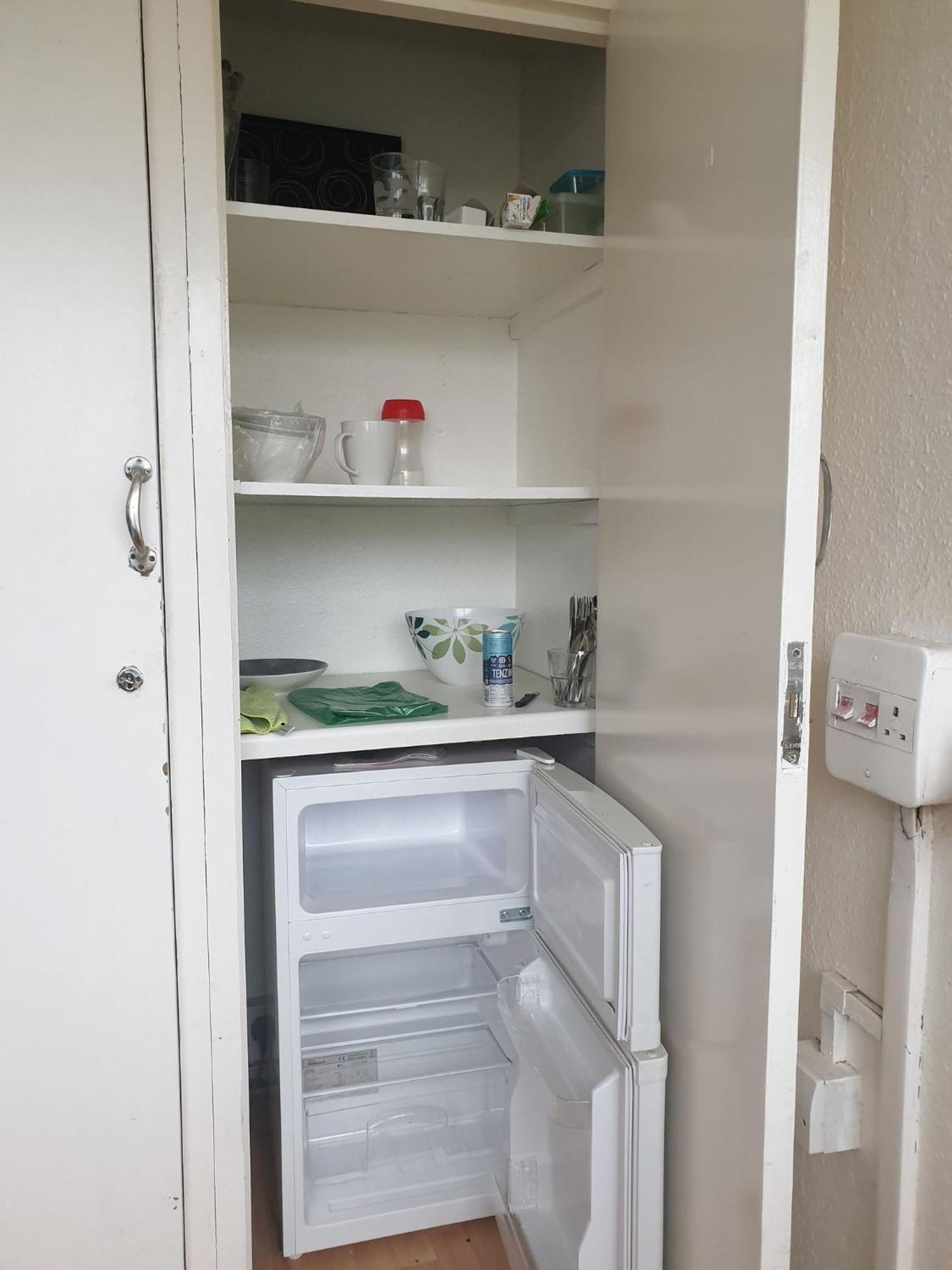 Double Room In Private Apartment London Exterior photo