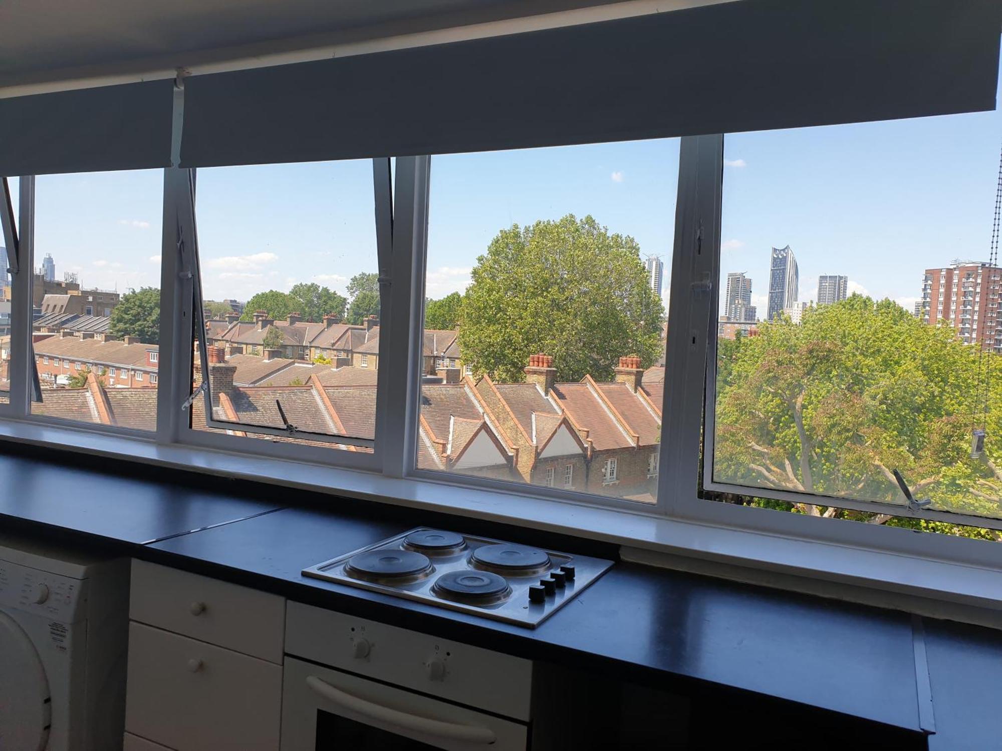 Double Room In Private Apartment London Exterior photo